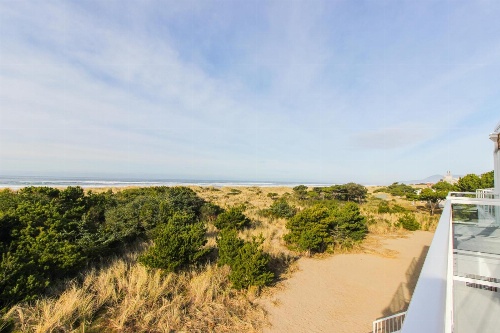 Salt Water Beach House image 1